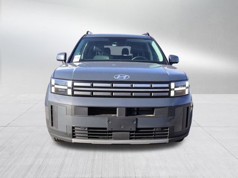 Used 2025 Hyundai Santa Fe SEL image 2