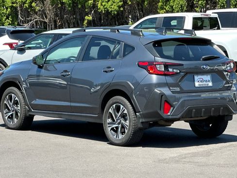 Used 2024 Subaru Crosstrek 2.0i Premium w/ Crosstrek Mirror Package AWD/4WD image 6