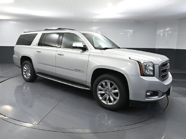 Used 2018 GMC Yukon XL SLT w/ Open Road Package AWD/4WD image 1