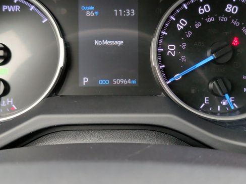Used 2022 Toyota RAV4 SE AWD/4WD image 16