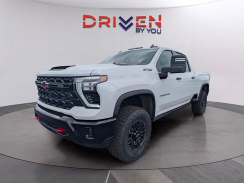 New 2026 Chevrolet Silverado 2500 ZR2 image 6