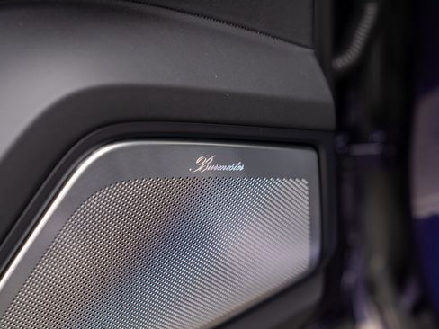 New 2025 Porsche Cayenne GTS image 12