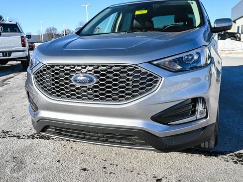 Used 2024 Ford Edge SEL w/ Convenience Package image 11