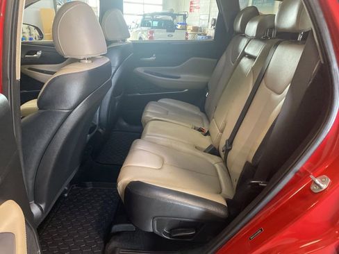 Used 2020 Hyundai Santa Fe SEL w/ Cargo Package image 12