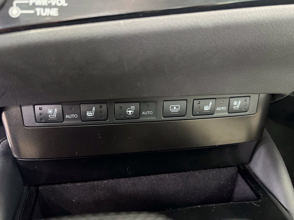 Used 2023 Lexus ES 300h F Sport w/ Accessory Package (Z1) FWD image 34