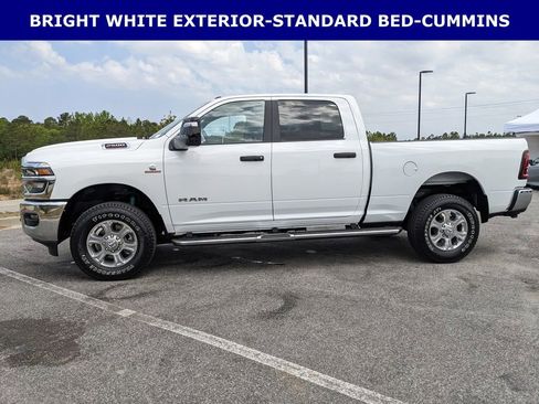 Used 2025 RAM 2500 Big Horn AWD/4WD image 7