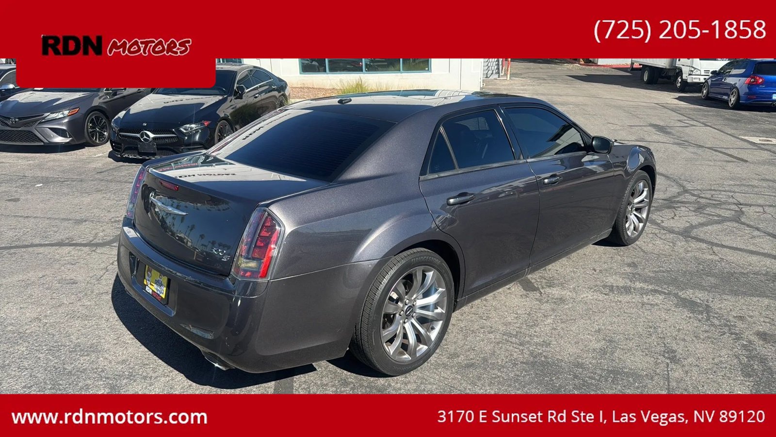Used 2014 Chrysler 300 S RWD image 8