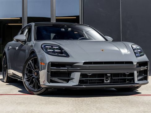 Certified 2026 Porsche Panamera GTS AWD/4WD image 6