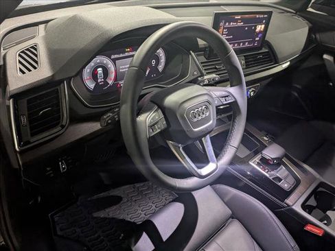 Used 2023 Audi Q5 2.0T Premium Plus w/ Premium Plus Package image 10