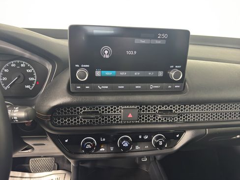 Used 2025 Honda HR-V Sport image 26