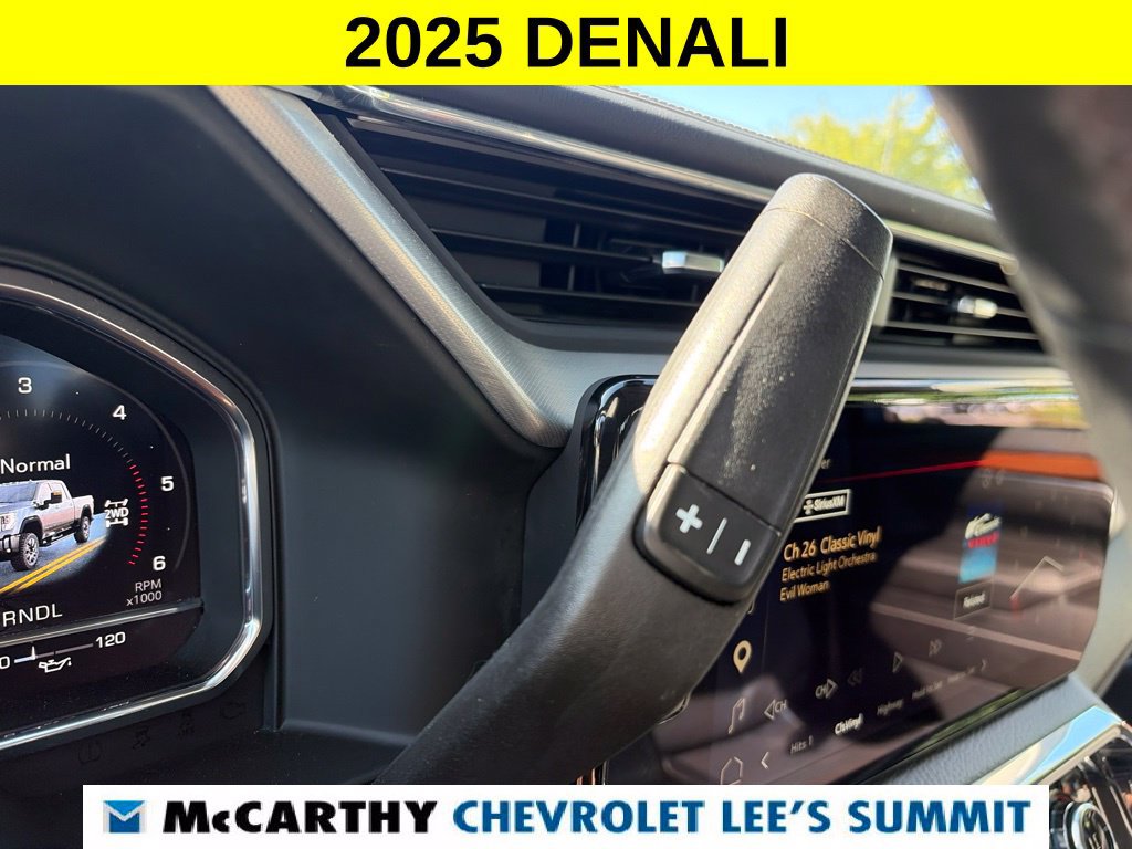 Used 2025 GMC Sierra 3500 Denali AWD/4WD image 25