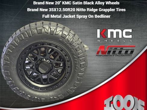 Used 2023 RAM 3500 Tradesman w/ Chrome Appearance Group image 11