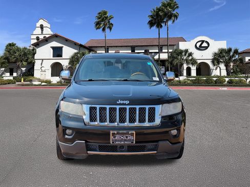Used 2013 Jeep Grand Cherokee Overland w/ Advance Technology Group RWD image 6