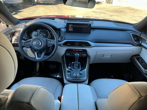 Used 2023 MAZDA CX-9 Signature image 17