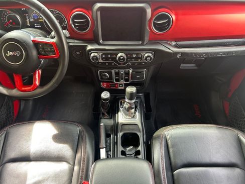 Used 2020 Jeep Wrangler Unlimited Rubicon AWD/4WD image 11