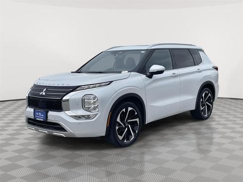 Used 2022 Mitsubishi Outlander SEL AWD/4WD image 1
