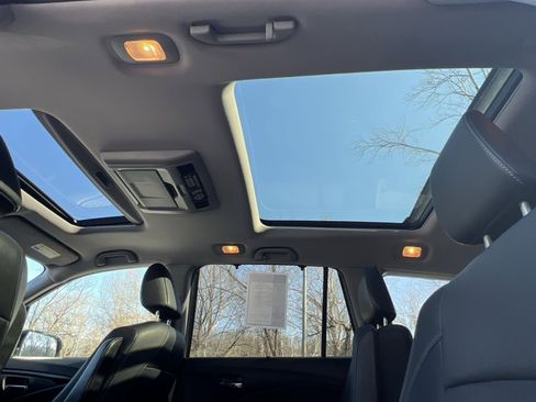 Used 2017 Honda Pilot Elite image 22