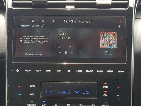 Certified 2024 Hyundai Santa Cruz SEL w/ Activity Package FWD image 15