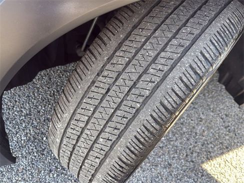 Used 2020 Lexus UX 250h w/ Premium Package image 10