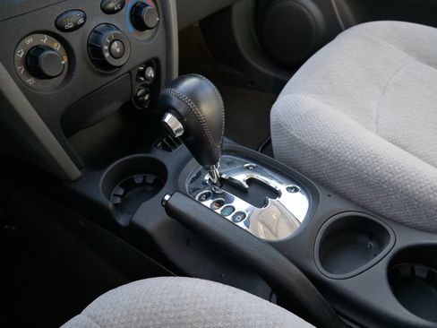 Used 2005 Hyundai Santa Fe GLS image 24