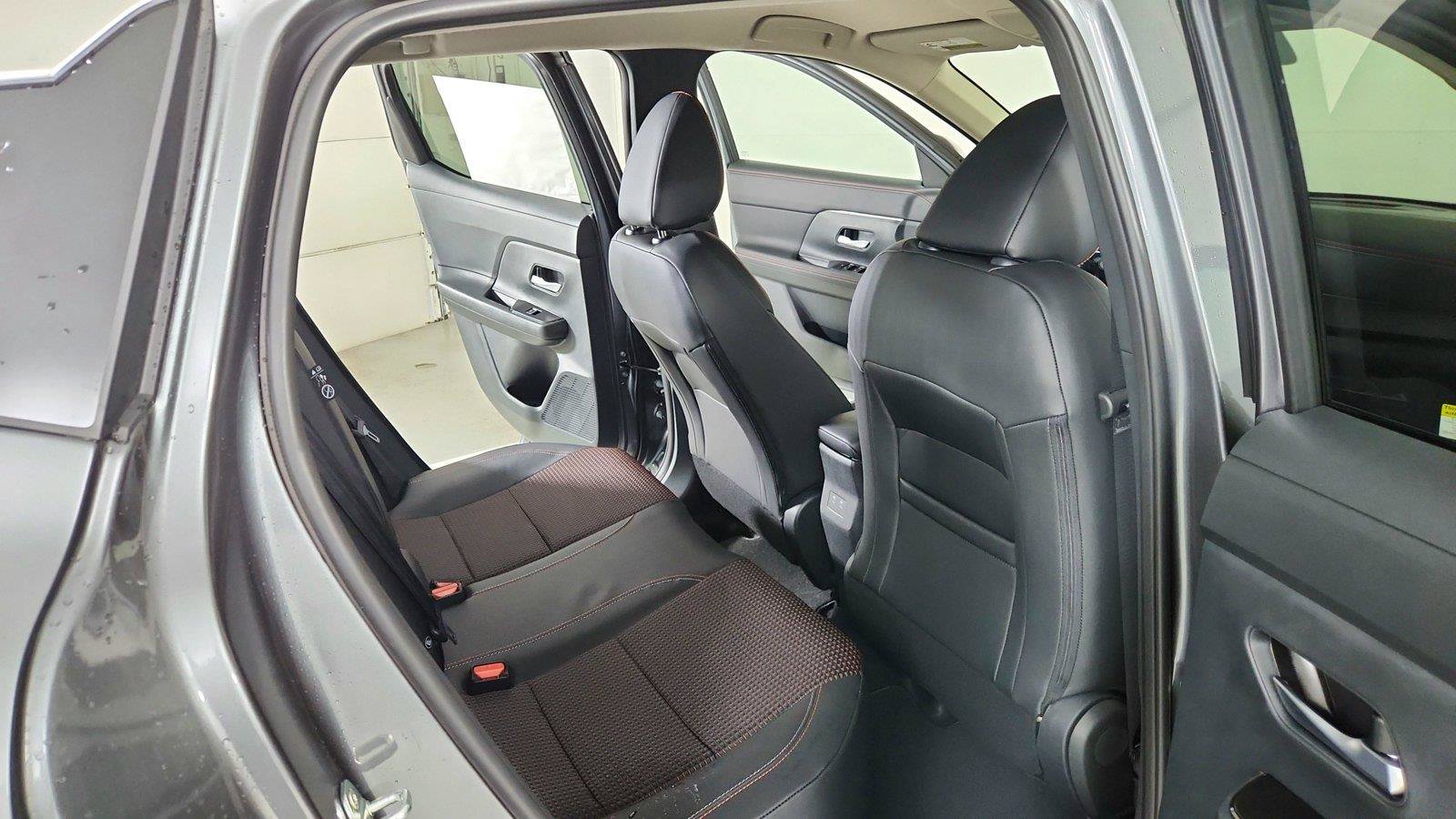 Certified 2026 Nissan Kicks SR w/ Illumination Package AWD/4WD image 24