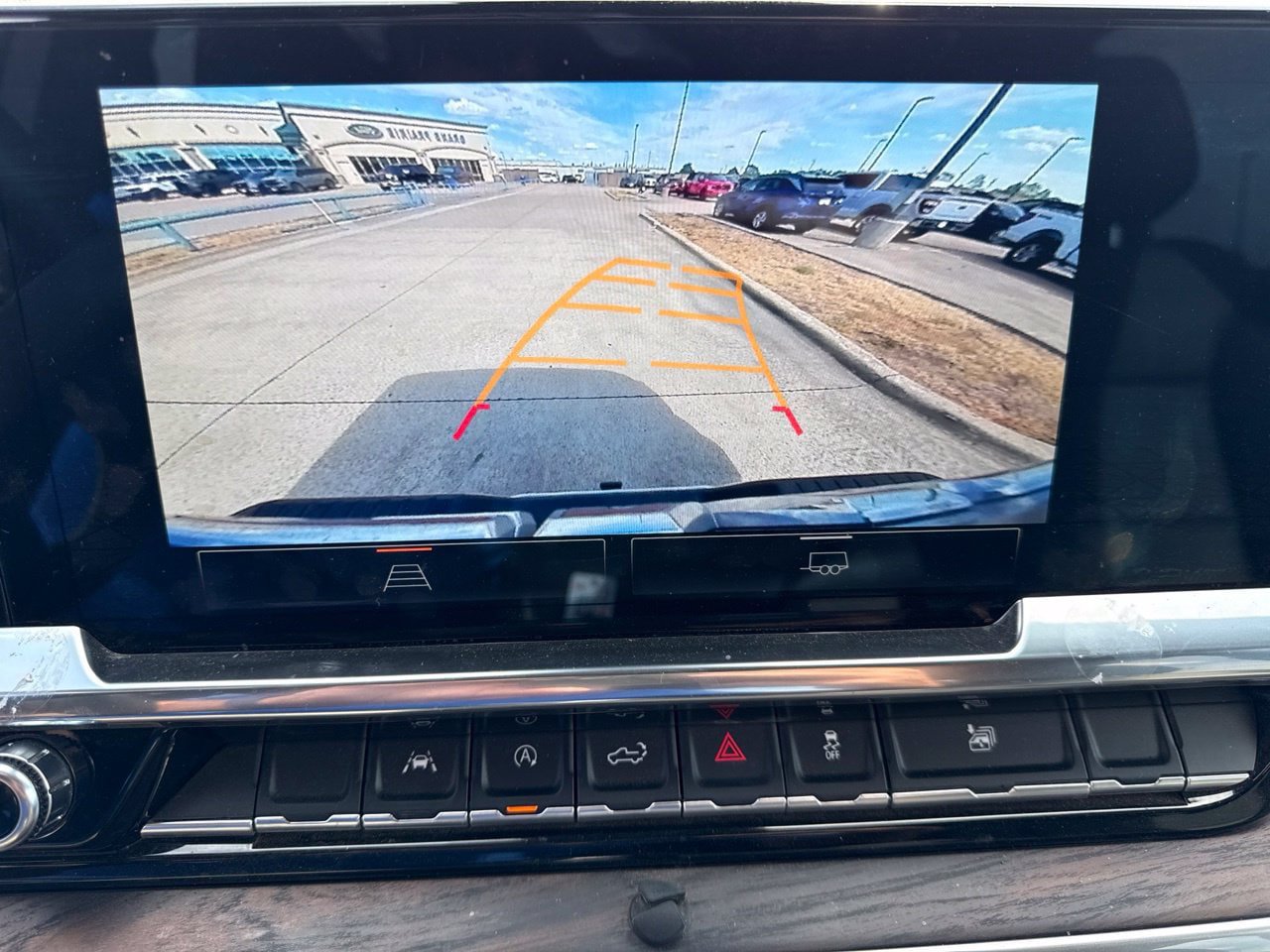 Used 2025 GMC Sierra 1500 SLT AWD/4WD image 26