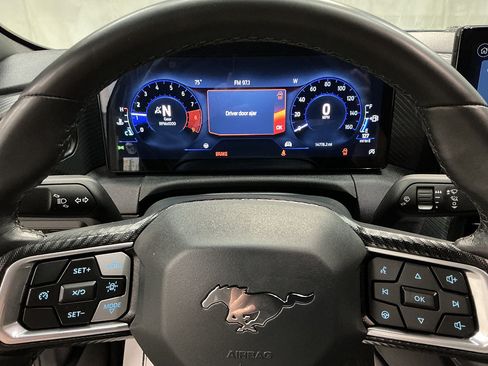 Used 2024 Ford Mustang GT RWD image 13