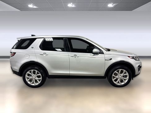Used 2018 Land Rover Discovery Sport HSE image 7