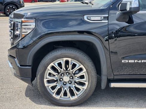 Used 2024 GMC Sierra 1500 Denali w/ Denali Reserve Package AWD/4WD image 5
