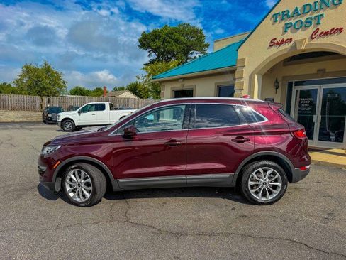 Used 2017 Lincoln MKC Select w/ Select Plus Package FWD image 27