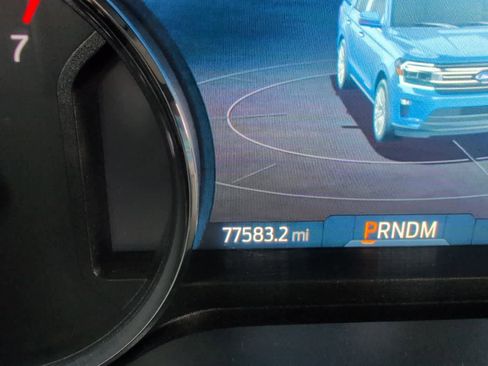 Used 2023 Ford Expedition Max XLT image 10