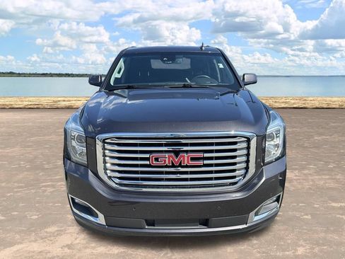 Used 2017 GMC Yukon SLT w/ Premium Edition RWD image 2