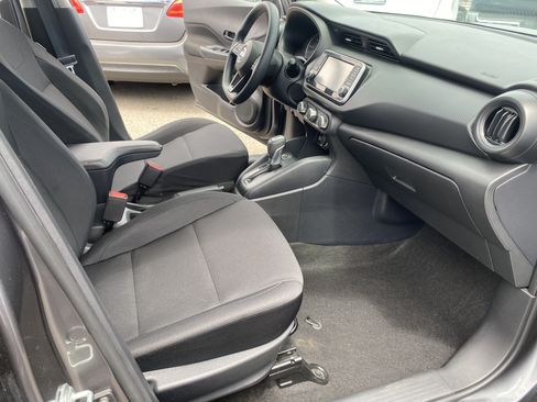 Used 2024 Nissan Kicks S FWD image 19