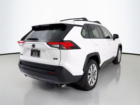 Used 2024 Toyota RAV4 XLE Premium image 7