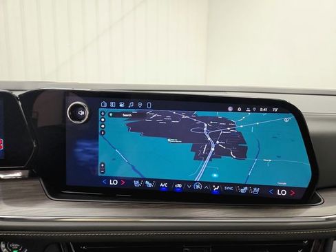 New 2026 Chevrolet Tahoe Premier w/ Sun And Tow Package AWD/4WD image 22