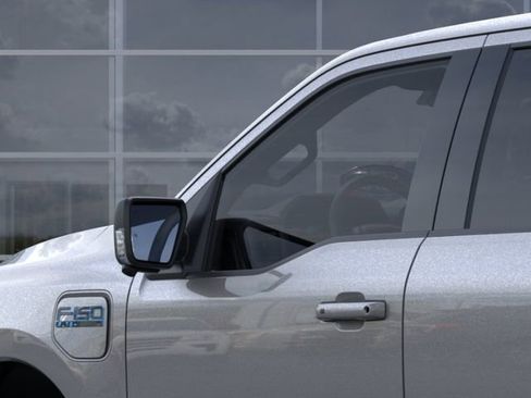 New 2025 Ford F150 Lightning Flash AWD/4WD image 20