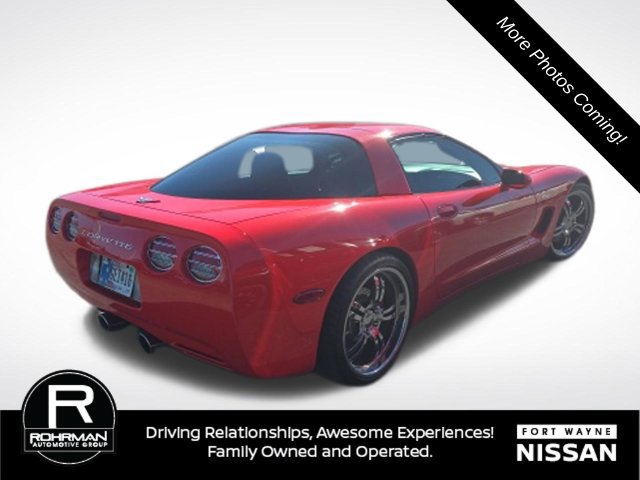 Used 2004 Chevrolet Corvette Coupe RWD image 5