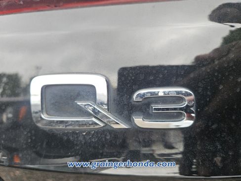 Used 2022 Audi Q3 2.0T Premium AWD/4WD image 9
