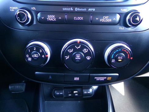 Used 2016 Kia Soul w/ Convenience Package image 18