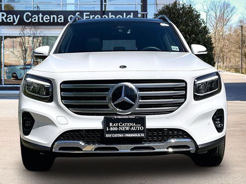 Used 2026 Mercedes-Benz GLB 250 4MATIC image 3