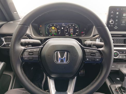 Used 2025 Honda Civic Sport Touring image 10