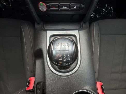Used 2022 Ford Mustang Coupe RWD image 13