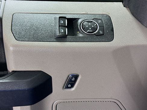Used 2019 Ford F150 XL w/ Equipment Group 101A Mid RWD image 22