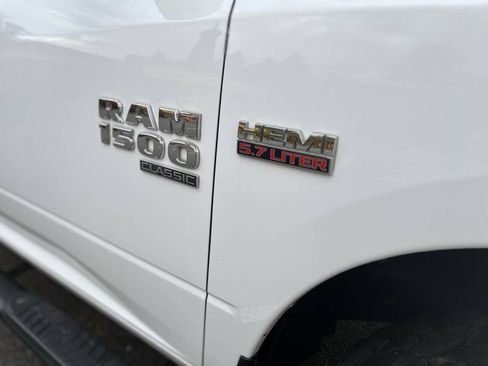 Used 2019 RAM 1500 Classic SLT w/ Protection Group AWD/4WD image 31