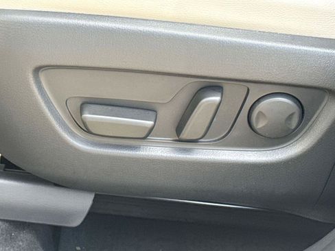 Certified 2025 MAZDA CX-90 3.3 Turbo w/ Preferred Package image 20