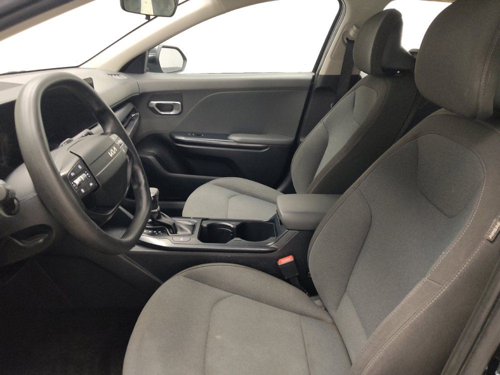 Used 2025 Kia K4 FWD image 17