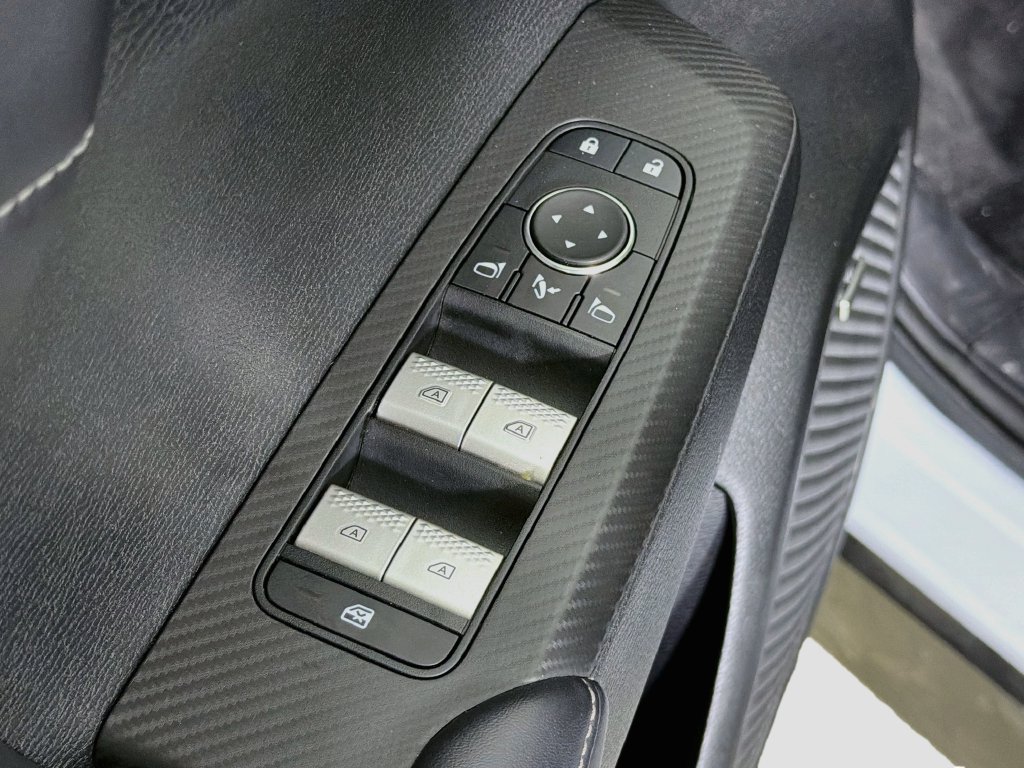 Used 2025 Mitsubishi Outlander SE AWD/4WD image 21