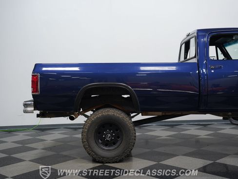 Used 1988 Dodge D/W Truck 250 AWD/4WD image 29