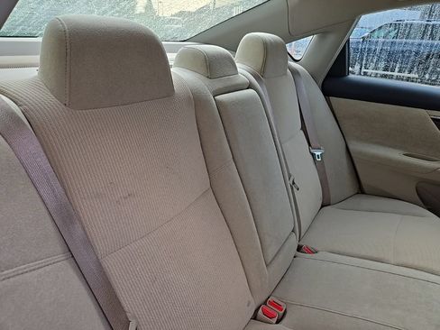 Used 2013 Nissan Altima 2.5 SV FWD image 32