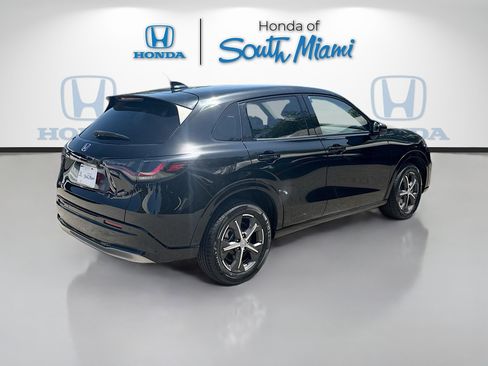 Used 2024 Honda HR-V EX-L image 7
